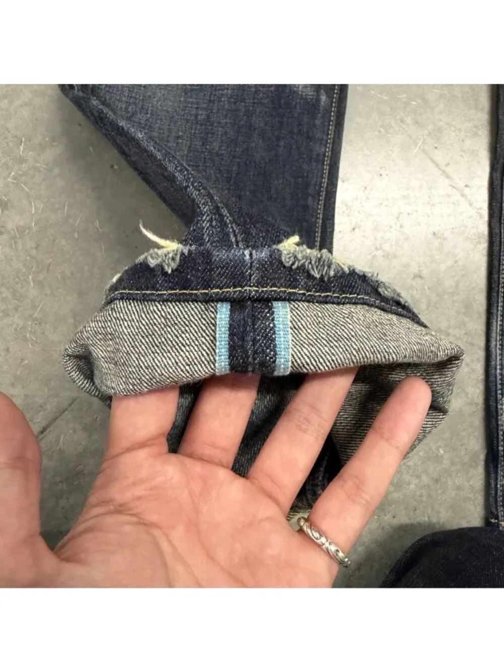 2000's Levi's 705 Selvedge Japanese Denim Jeans